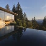 beautiful home in the Napa Valley with sweeping views and infinity pool