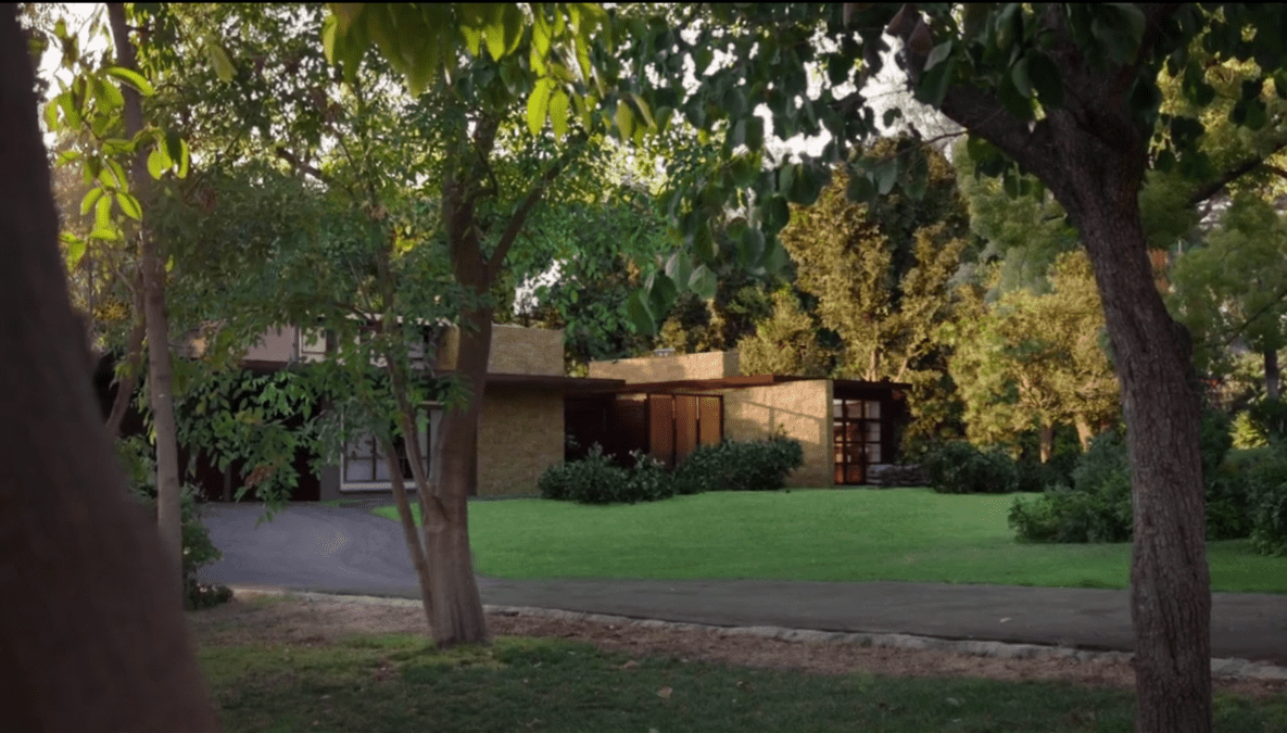 A Closer Look at Brennan and Booth's Two Family Homes in 'Bones'
