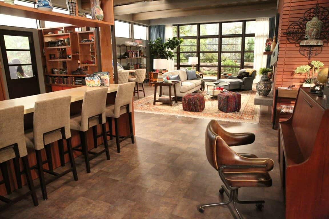 a-closer-look-at-brennan-and-booth-s-two-family-homes-in-bones