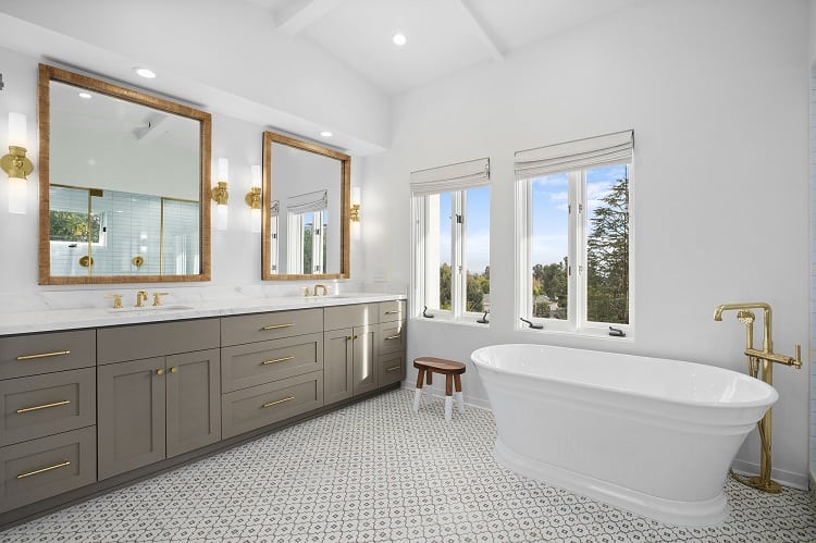 Luxury bathroom of François and Brandy Navarre's house in Pacific Palisades