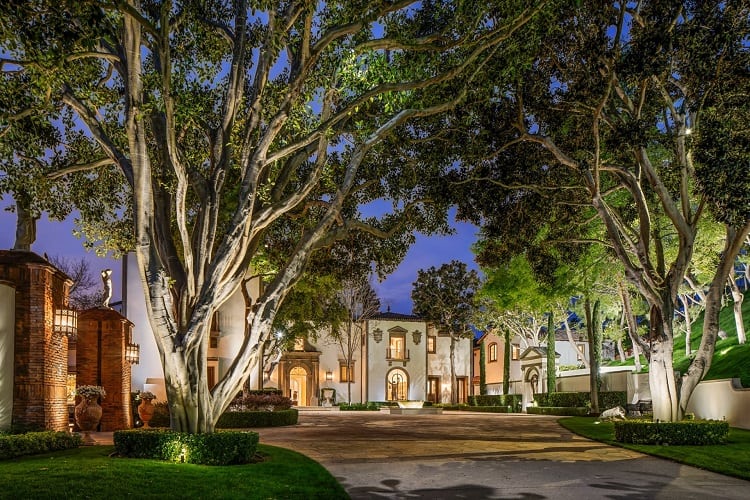 the driveway leading up to Adele's house