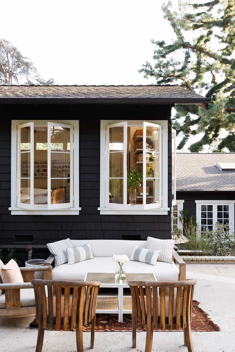 typical windows and roofs of a Craftsman style house in Los Angeles