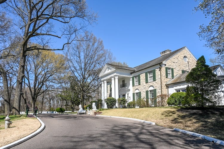 Driveway leading up to Graceland Mansion in Memphis, Tennessee. 