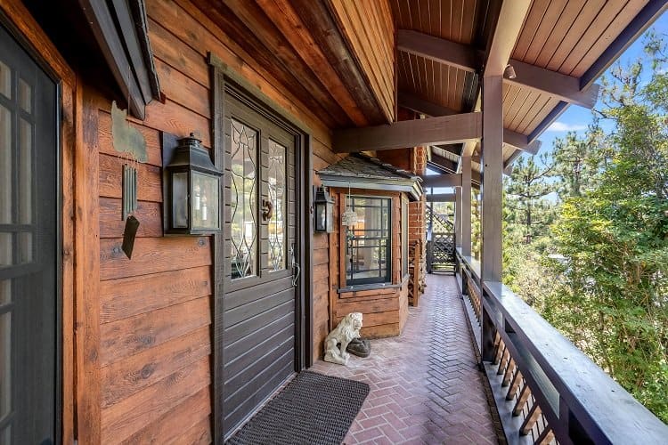 rustic exterior of brooke shields' house