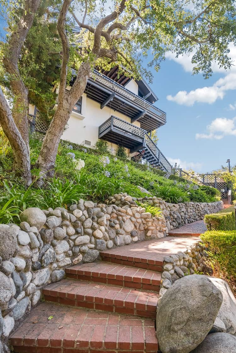 stone path leading up to Brooke Shields' house