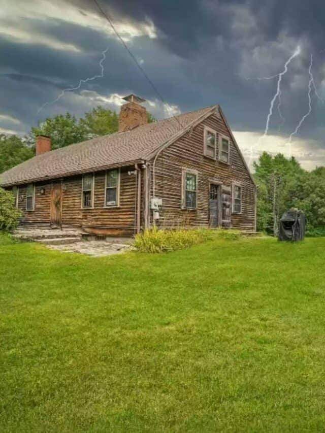 The Conjuring' House In Rhode Island Sells For $1.525 Million