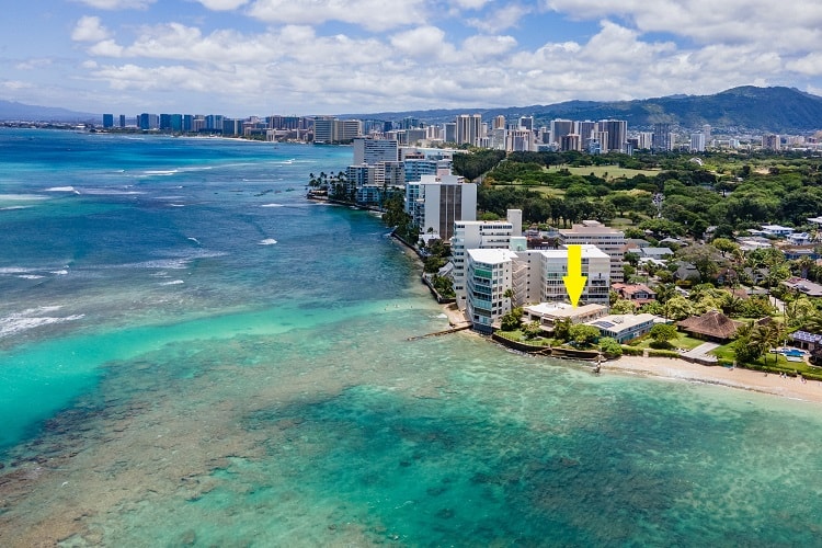 Aerial view of Robert Kiyosaki’s house in Oahu. 