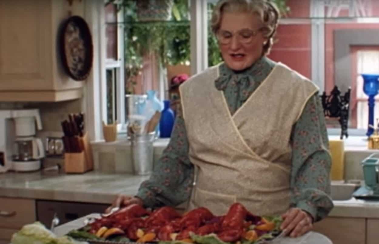 Robin Williams as Mrs Doubtfire in the kitchen