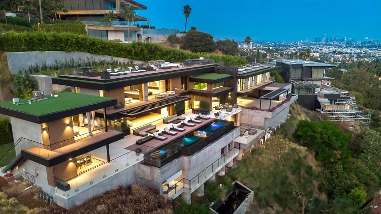 modern mansion built on spec in Hollywood 