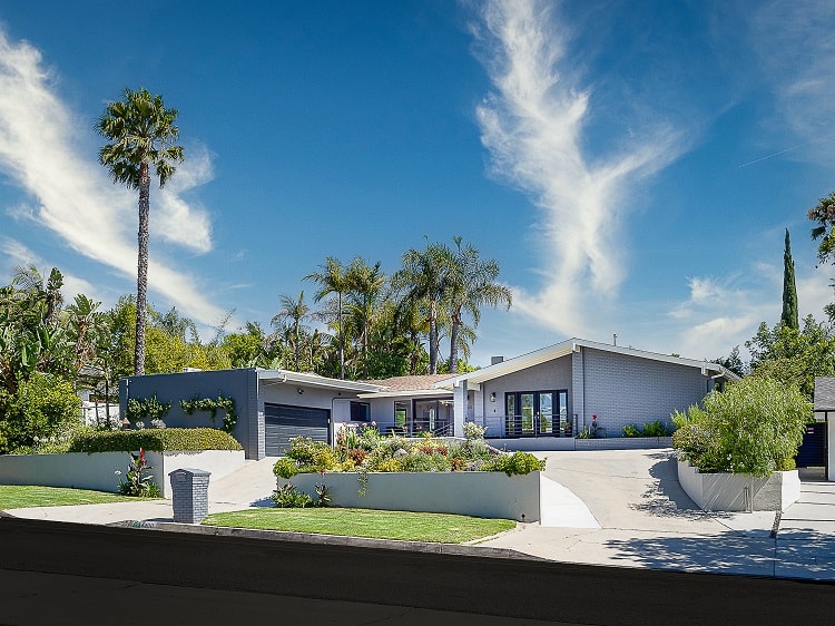 Exterior of Valerie Bertinelli's house in Los Angeles.
