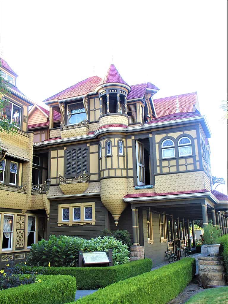 Side view of the Winchester Mystery House. 