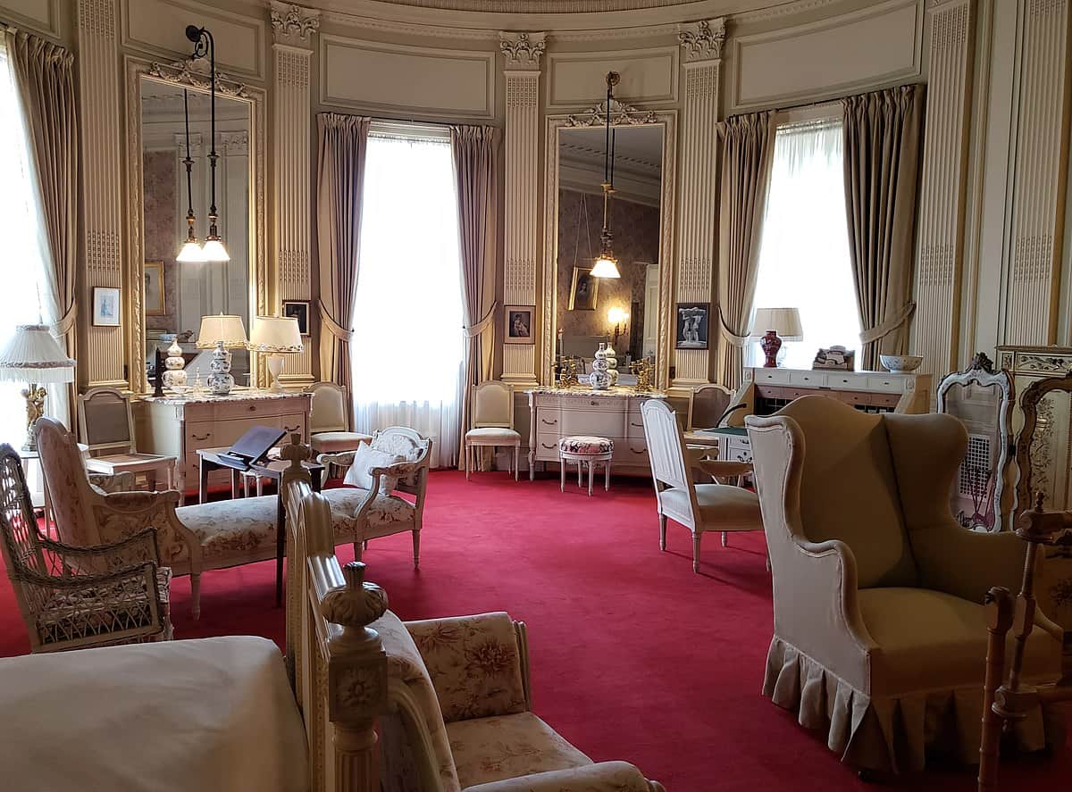 Inside the bedroom and private quarters of Alice Claypoole Vanderbilt, the wife of Cornelius Vanderbilt II. 