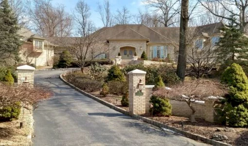 Tony Soprano’s house is a real-life home in New Jersey — and the pool and driveway look awfully familiar
