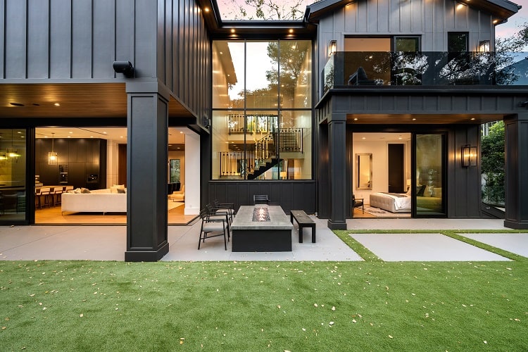 seating area outside of Michael B. Jordan's house 