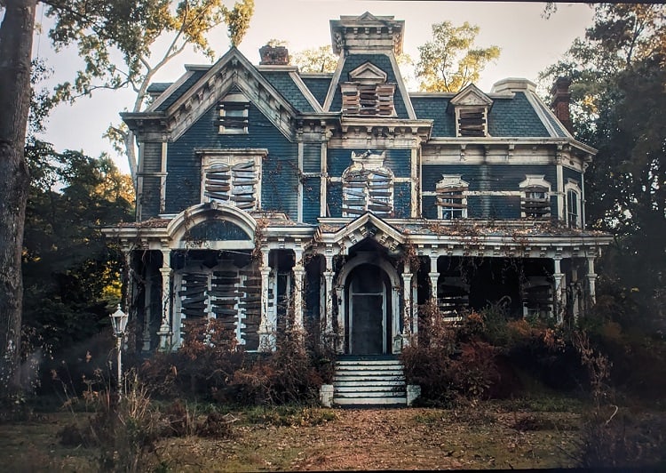 The creepy Creel house -- also referred to as Vecna's house -- in Stranger Things, Season 4.