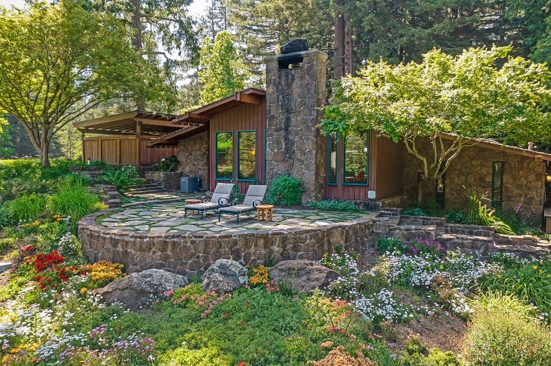 Mid-century modern house in Sebastopol, Calif.