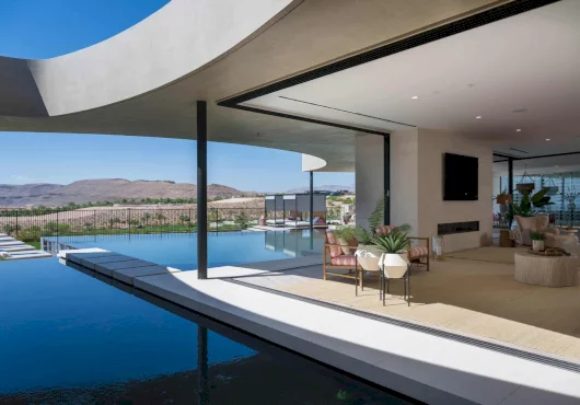 27 High-End interiors that prove modern luxury is all about simple elegance