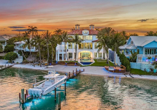 A Jupiter, FL house across the waterway from Tiger Woods’ place sells for $15.4M