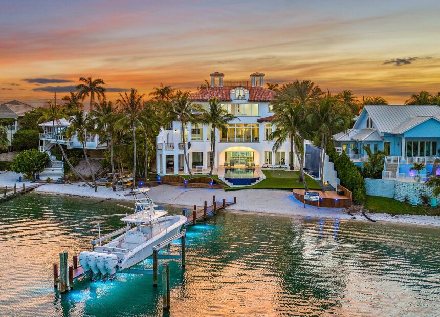 A Jupiter, Florida house that just sold for $15.4 million. Photo courtesy of Waterfront Properties