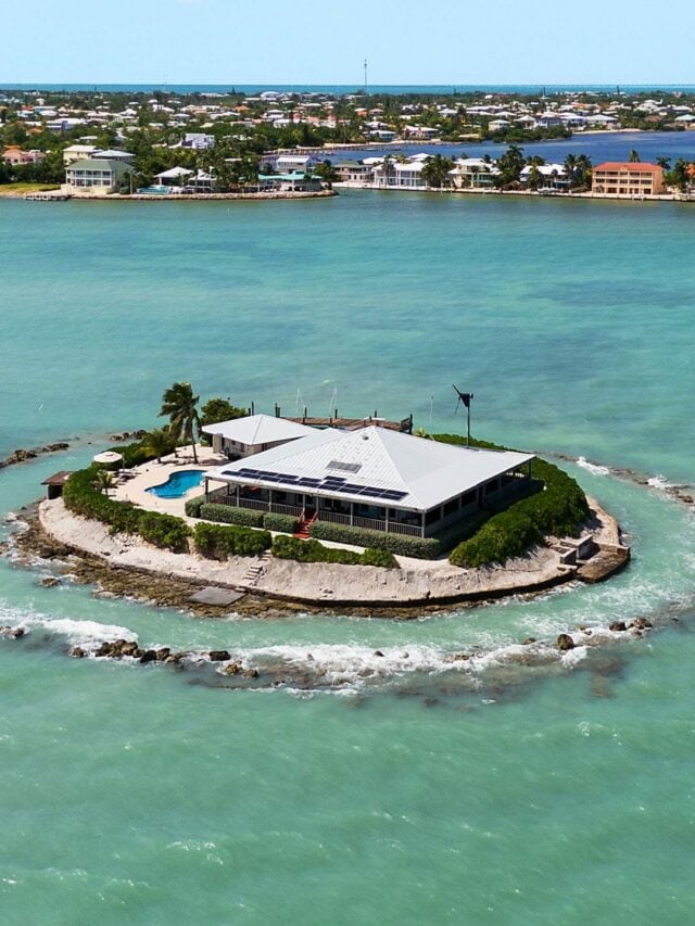 East Sister Rock, a  M mini private island in the Florida Keys