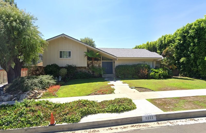 The Brady Bunch house on Google Maps
