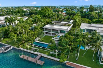 Waterfront mansion with boat dock that sold for $40 million, becoming the most expensive house in Palm Island, Miami Beach