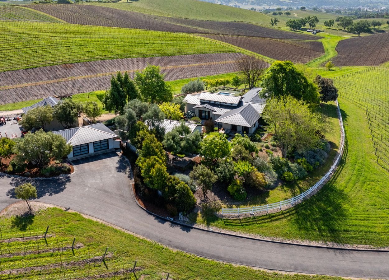 Terry Hoage Wines estate, seen from above