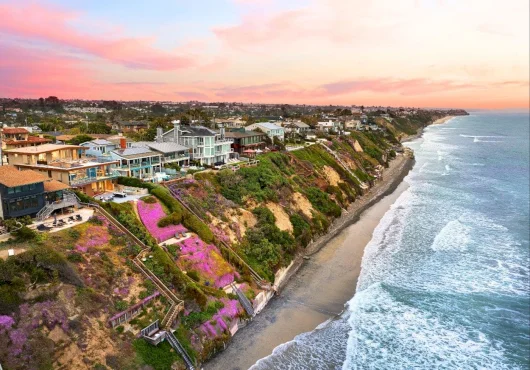 Blufftop mansions with ocean views that’ll take your breath away