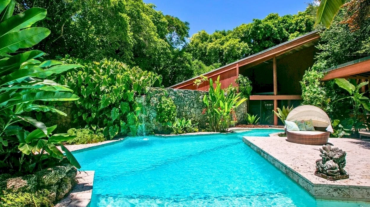 In Miami, a 1970s Frank Lloyd Wright-inspired home with jaw-dropping interiors wants $12M