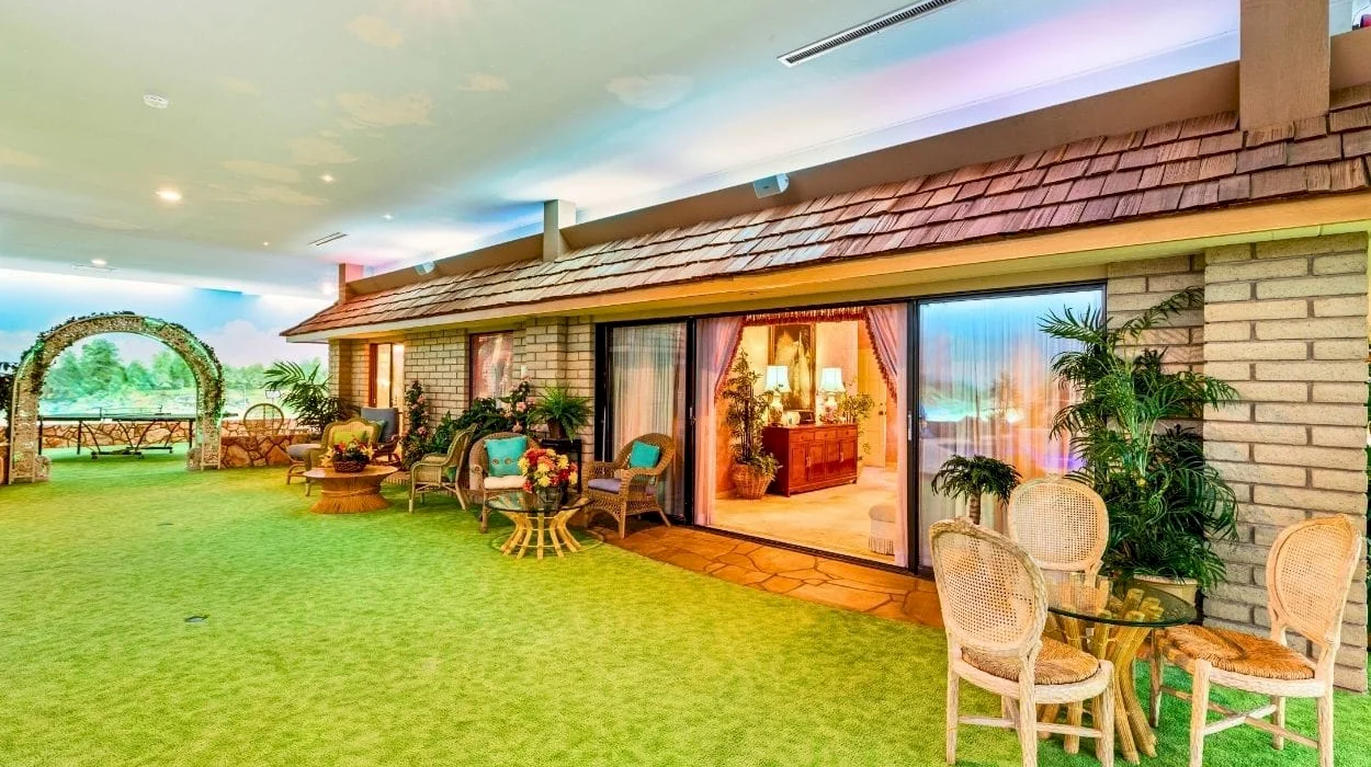 Las Vegas time capsule with a (fully) underground house frozen in the 1970s to become museum