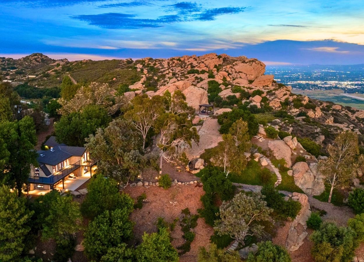 Luxe L.A. log home sits on 8 acres walled off by giant boulders