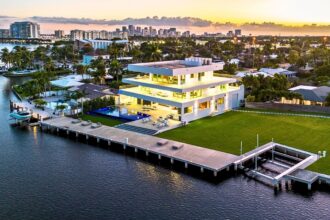LUX MEDIA GROUP / ONE Sotheby's International Realty