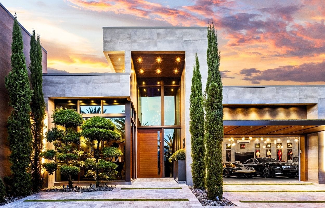 Luxury developer Aldo Stark lists showstopping personal home
