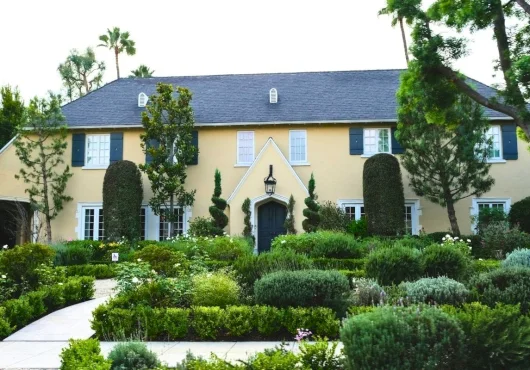 What actually makes a home feel like ‘luxury’ (hint: it’s not the price tag)