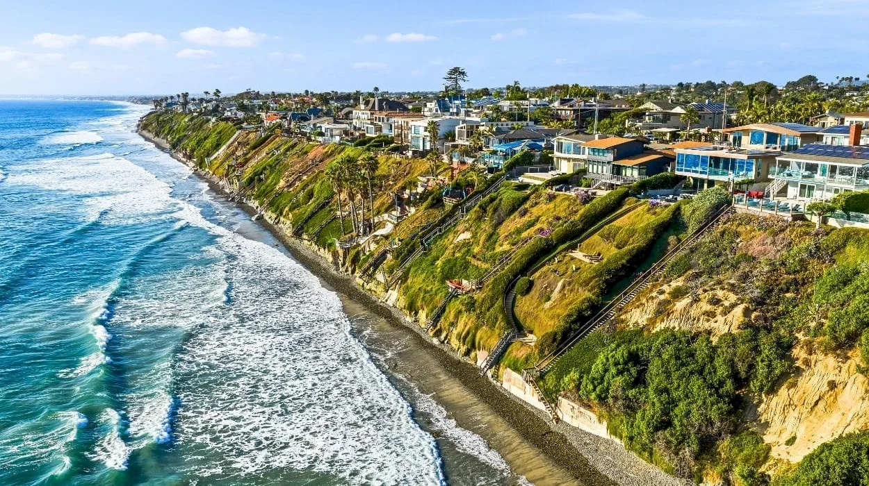 “Bachelor in Paradise” star lists $23M Encinitas bluff-top estate that couldn’t be built today