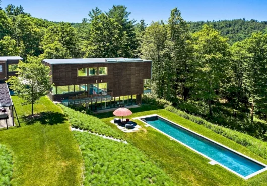 This $4.6M New York retreat makes off-grid living look seriously glamorous