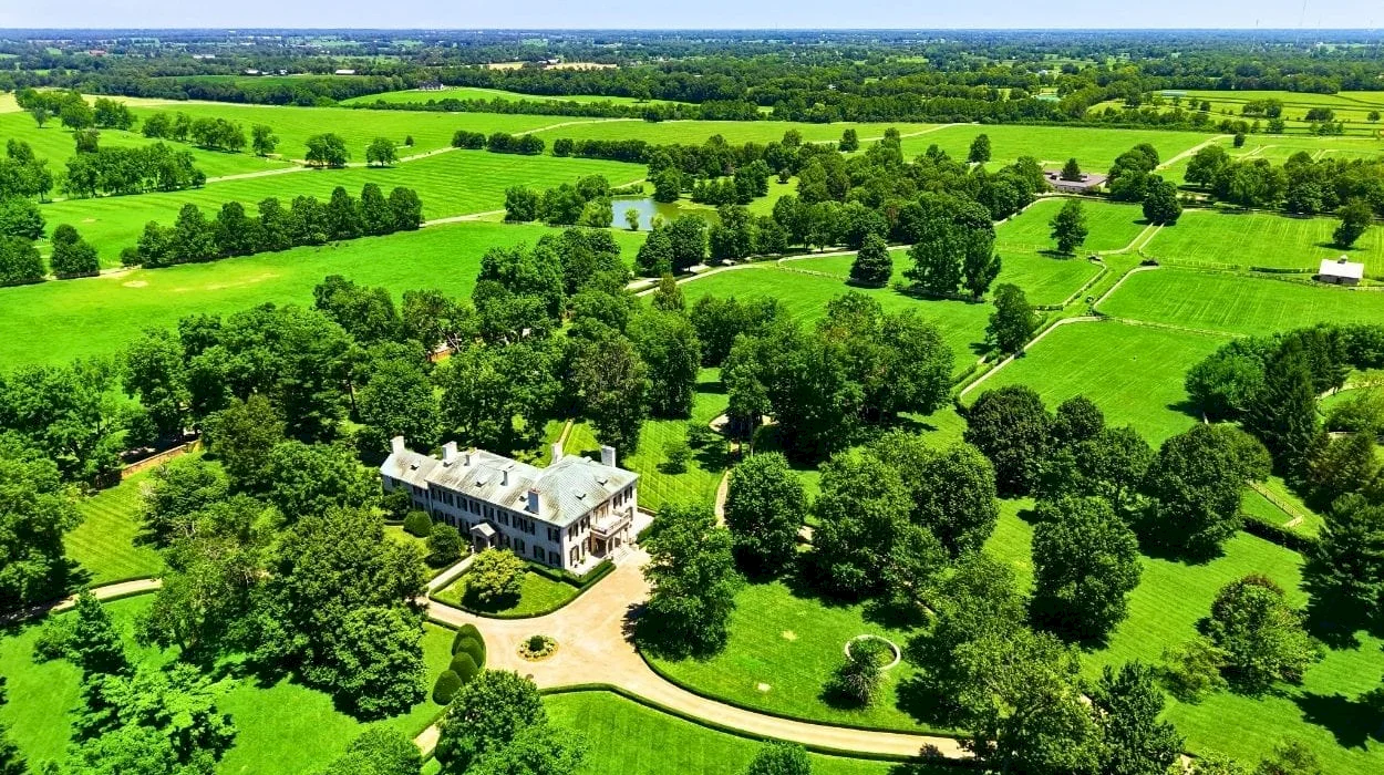 Historic 951-acre horse farm owned by Ryanair co-founder heads to auction in Lexington, Kentucky
