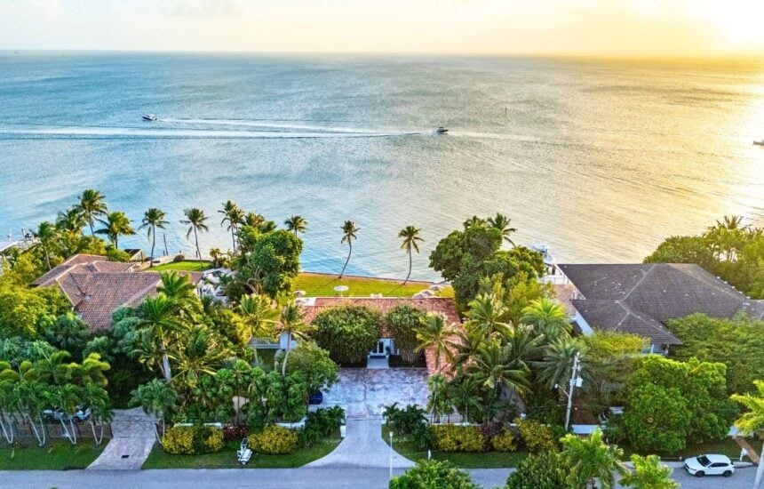 Luxhunters / Coldwell Banker Realty