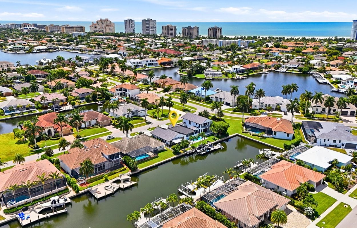 Three Palms Media / Coldwell Banker Realty