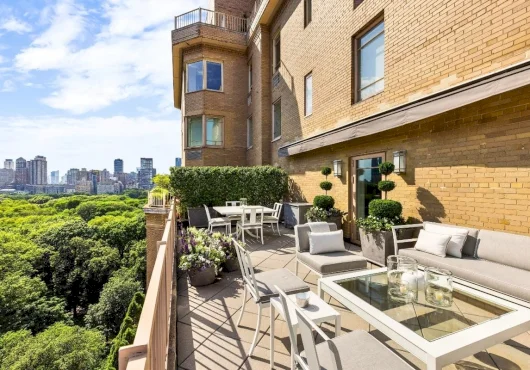 Step inside Upper Manhattan’s priciest one-bedroom, asking $4.4M