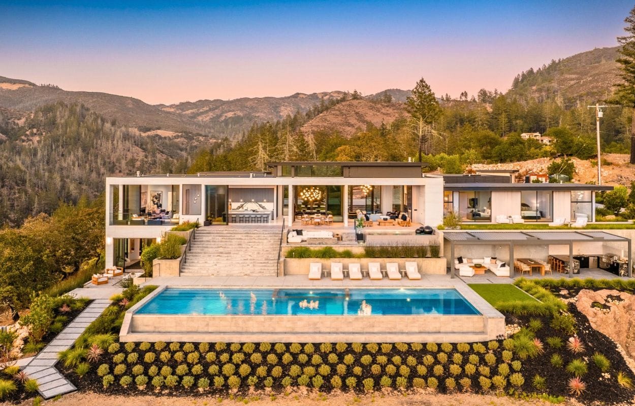 Paul Rollins / Douglas Elliman